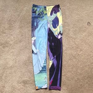 Medium Disney Leggings.